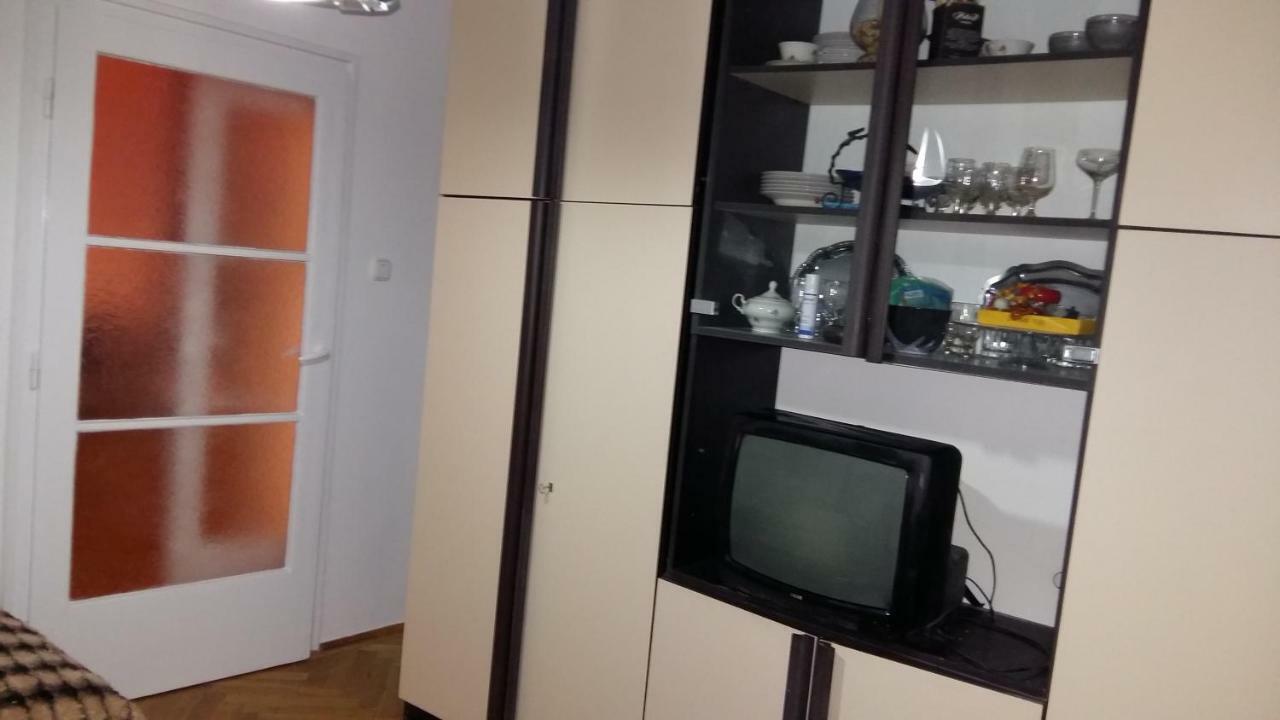 Heni Apartman ナジカニジャ エクステリア 写真